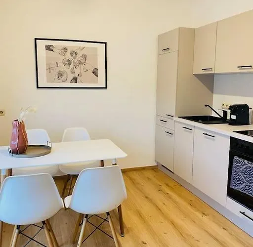 Zentrale Mit Blick Auf Burg Altpernstein Daire Micheldorf in Oberösterreich