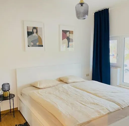 Appartement Zentrale Mit Blick Auf Burg Altpernstein *